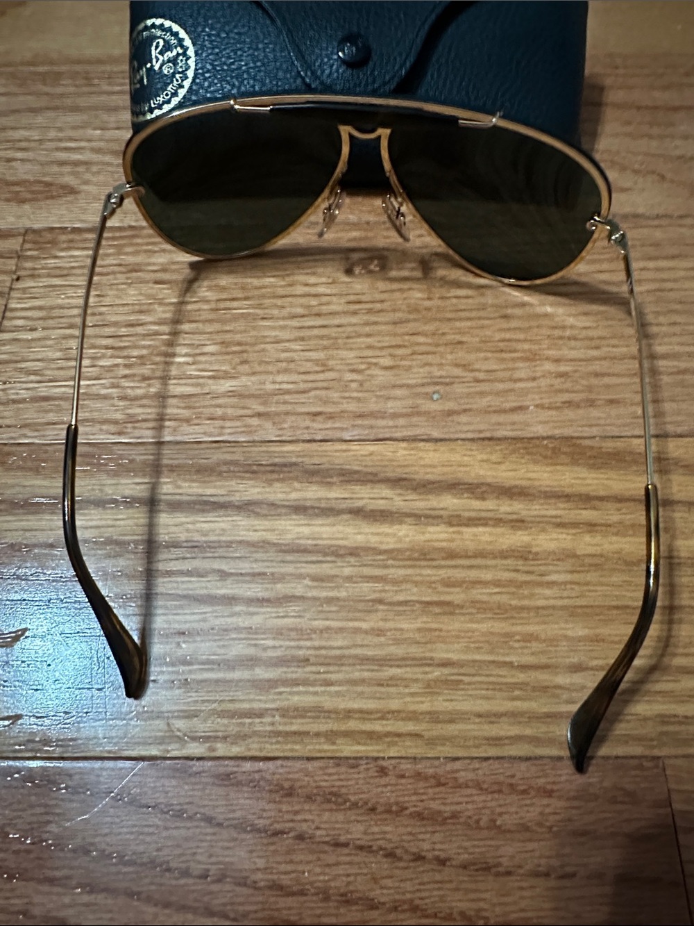 Ray-Ban Black Aviator Sunglasses Nwot with Case Authentic - Picture 3 of 5